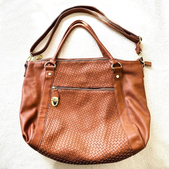 Steve Madden faux leather purse - Picture 1 of 9